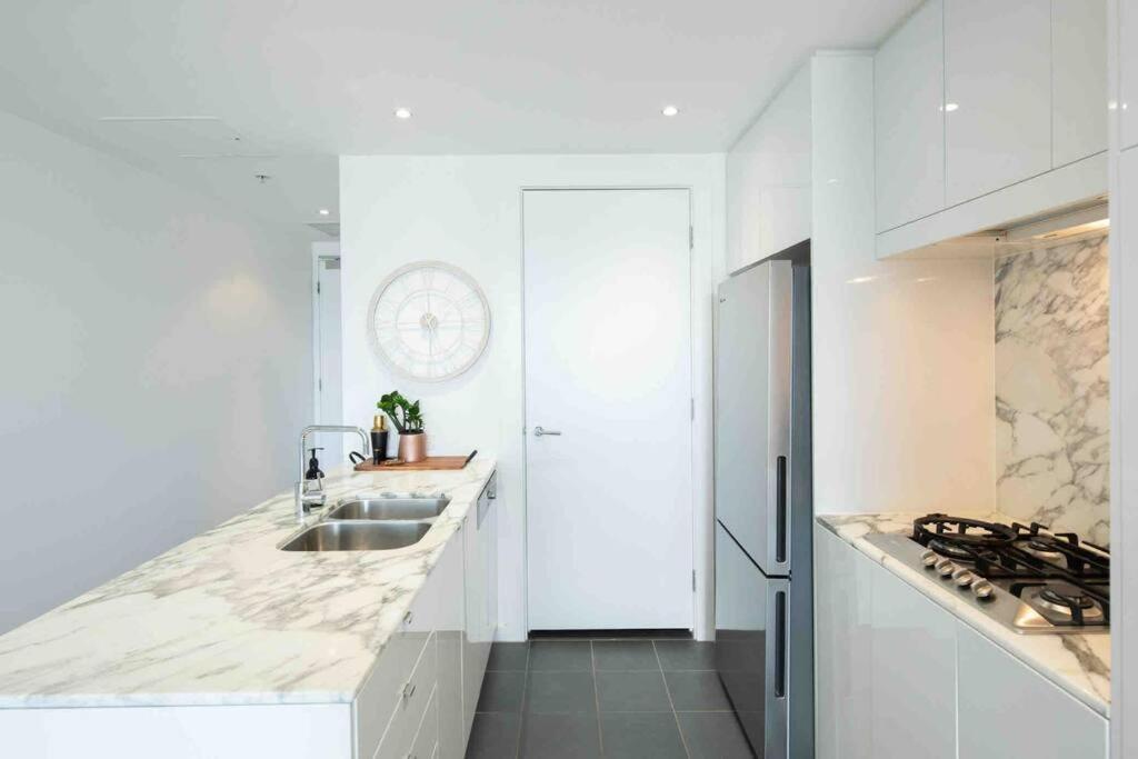 אדלייד City Apartment, Pool & Carpark מראה חיצוני תמונה